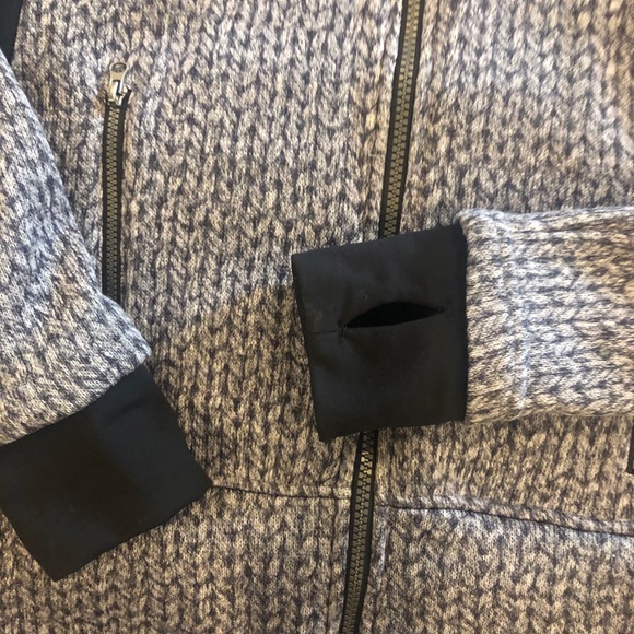 Ladies jacket - Picture 3 of 3